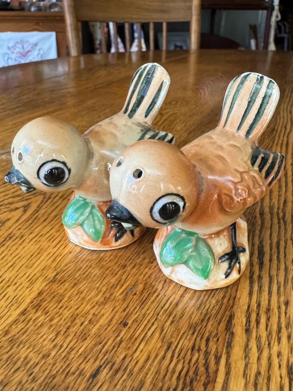 Vintage Bird Salt and Pepper Shaker Set